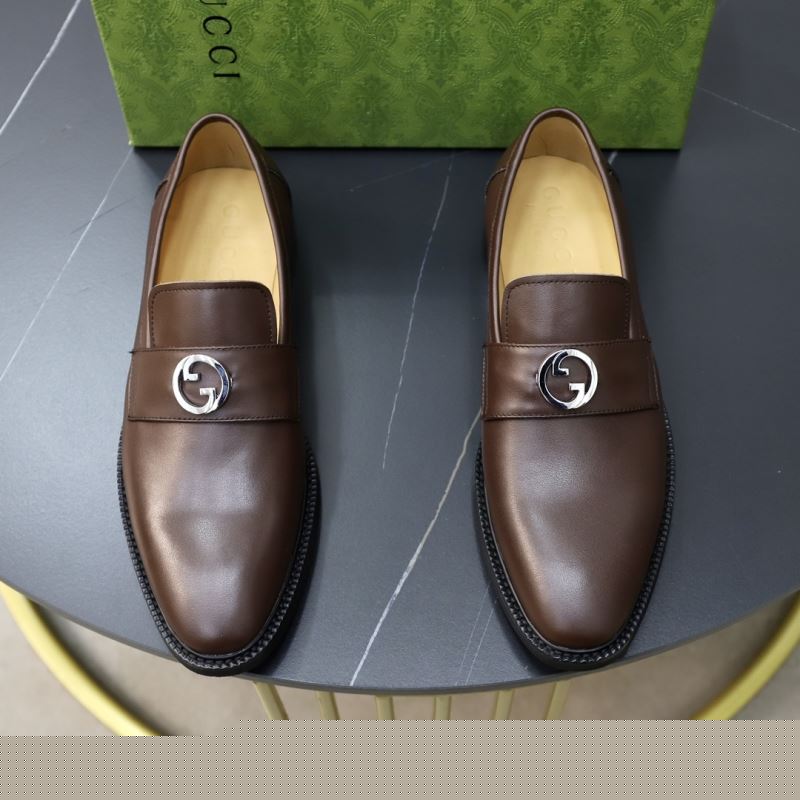 G*u*i leather shoes